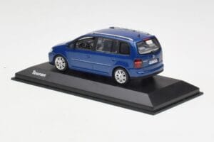 Volkswagen Touran ブルー Minichamps 1:43 TOURAN002 メタル - 画像 3/4