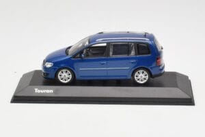 Volkswagen Touran ブルー Minichamps 1:43 TOURAN002 メタル