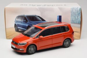 Volkswagen Touran 5T オレンジ Paudi Model 1:18 ZVE000003ORA メタル - 画像 8/8