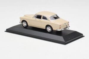 Volvo 121 Amazon ベージュ Minichamps 1:43 940171002 メタル - 画像 3/4