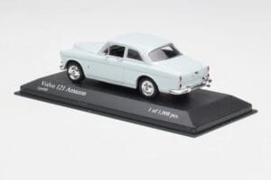 Volvo 121 Amazon ブライトブルー Minichamps 1:43 430171007 メタル - 画像 3/4
