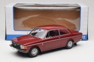 Volvo 142 ダークレッド MCG 1:18 MCG18443 メタル - 画像 6/6
