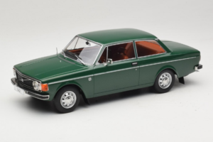 Volvo 142 グリーン MCG 1:18 MCG18005 メタル