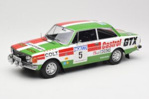 Volvo 142 #5 H. Mikkola / E. Rautanen Rally 1000 Lakes 1973 MCG 1:18 MCG18529R メタル