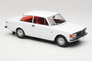 Volvo 142 ホワイト MCG 1:18 MCG18445 メタル - 画像 4/6