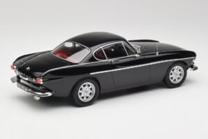 Volvo 1800S ブラック Norev 1:18 188703 メタル - 画像 2/6