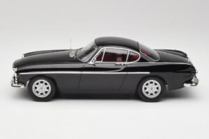 Volvo 1800S ブラック Norev 1:18 188703 メタル - 画像 3/6