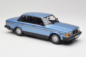 Volvo 240 GL ブルーメタリック Minichamps 1:18 155171404 メタル - 画像 4/6