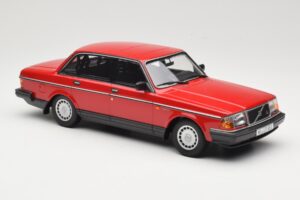 Volvo 240 GL ダークレッド Minichamps 1:18 166171401 メタル - 画像 4/6