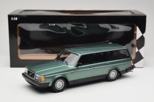 Volvo 240 GL Estate Green Metallic Minichamps 1:18 155171410 メタル - 画像 6/6
