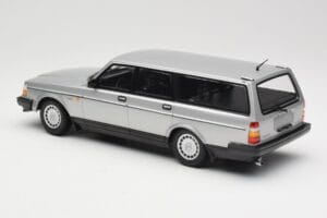 Volvo 240 GL Estate シルバー Minichamps 1:18 155171416 メタル - 画像 5/6