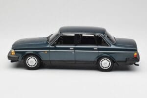 Volvo 240 GL Petrol Metallic Minichamps 1:18 155171407 メタル - 画像 3/6