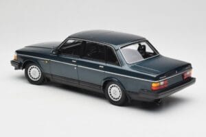 Volvo 240 GL Petrol Metallic Minichamps 1:18 155171407 メタル - 画像 5/6