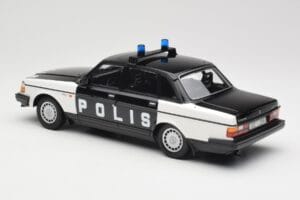 Volvo 240 GL Polis Sweden ブラック Minichamps 1:18 155171497 メタル - 画像 5/6
