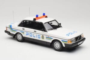 Volvo 240 GL Polis Sweden Minichamps 1:18 155171490 メタル - 画像 4/6