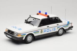 Volvo 240 GL Polis Sweden Minichamps 1:18 155171490 メタル