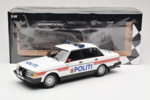 Volvo 240 GL Politi Norway Minichamps 1:18 155171491 メタル - 画像 6/6