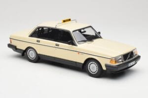 Volvo 240 GL Taxi Minichamps 1:18 155171494 メタル - 画像 4/6
