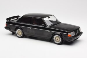 Volvo 240 Turbo ブラック Custom IXO 1:18 18CMC178 メタル - 画像 4/6
