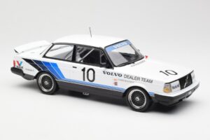 Volvo 240 Turbo #10 R. Francevic Winner ATCC 1986 IXO 1:18 18RMC176 メタル - 画像 4/6