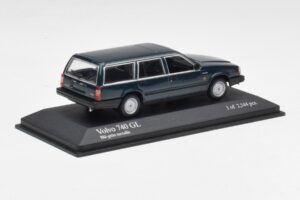 Volvo 740 GL Estate ブルーグリーン メタリック Minichamps 1:43 943171713 メタル - 画像 2/4