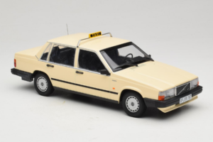 Volvo 740 GL タクシー ドイツ Minichamps 1:18 155171792 メタル - 画像 4/6