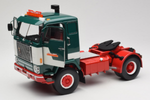 Volvo F88 Bilspedition グリーン ホワイト MCG 1:18 MCG18139 メタル - 画像 2/8