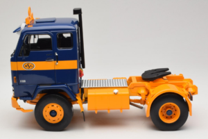 Volvo F88 ダークブルー イエロー MCG 1:18 MCG18140 メタル - 画像 4/8