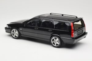 Volvo V70 R P80 ブラック DNA 1:18 DNA000232 メタル - 画像 5/6