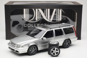 Volvo V70 R P80 シルバー DNA 1:18 DNA000155 メタル - 画像 6/6