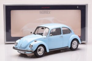 Volkswagen Beetle 1303 ライトブルー Norev 1:18 188532 メタル - 画像 6/6
