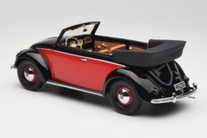Volkswagen Beetle コンバーチブル ブラック & レッド Minichamps 1:18 107054132 レジン - 画像 5/6