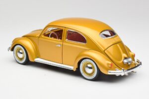 Volkswagen Beetle ゴールド Bburago 1:18 3361 メタル - 画像 7/8