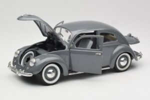Volkswagen Export Sedan Agave Grey Maisto 1:18 100299 メタル - 画像 2/8