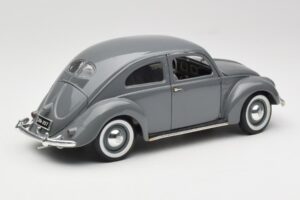 Volkswagen Export Sedan Agave Grey Maisto 1:18 100299 メタル - 画像 3/8