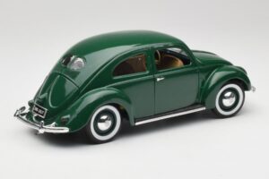 Volkswagen Export Sedan ベリルグリーン Maisto 1:18 31820 メタル - 画像 3/8