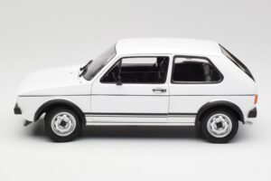Volkswagen Golf GTI Mk1 Alpine White Norev 1:18 188484 メタル - 画像 4/8