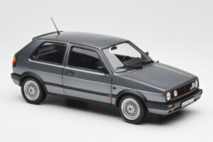 Volkswagen Golf Mk2 GTI グレー メタリック Norev 1:18 188442 メタル - 画像 6/8