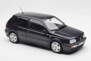 Volkswagen Golf Mk3 VR6 パープル メタリック Norev 1:18 188417 メタル - 画像 7/8