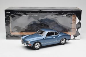 Volkswagen Karmann Ghia Coupe ネプチューンブルー Minichamps 1:18 155054022 メタル - 画像 6/6