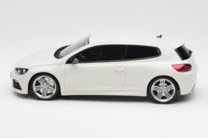 Volkswagen Scirocco Mk3 R Phase 1 ホワイト Otto 1:18 OT1090 レジン - 画像 3/6