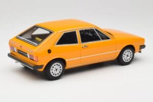 Volkswagen Scirocco GTI Mk1 Jaune Marino Otto 1:18 OT467 レジン - 画像 2/6