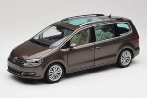 Volkswagen Sharan 7N オークブラウン メタリック Minichamps 1:18 110051001 メタル