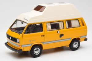 Volkswagen T3 Joker キャンピングバス Schuco 1:18 450038500 メタル