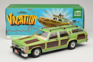 Wagon Queen Family Truckster National Lampoon's Vacation GreenLight 1:18 19013 メタル - 画像 6/6