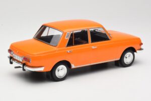 Wartburg 353 オレンジ MCG 1:18 MCG18061 メタル - 画像 2/6