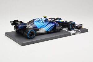 Williams Racing Mercedes FW43B #6 N. Latifi Belgian GP 2021 Minichamps 1:18 117211306 メタル - 画像 3/6