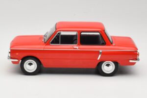 ZAZ 966 レッド MCG 1:18 MCG18102 メタル - 画像 3/6