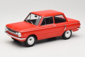 ZAZ 966 レッド MCG 1:18 MCG18102 メタル
