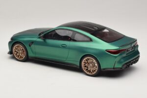 BMW M4 CS G82 Frozen Isle of Man Green GT Spirit 1:18 GT994 レジン - 画像 5/6